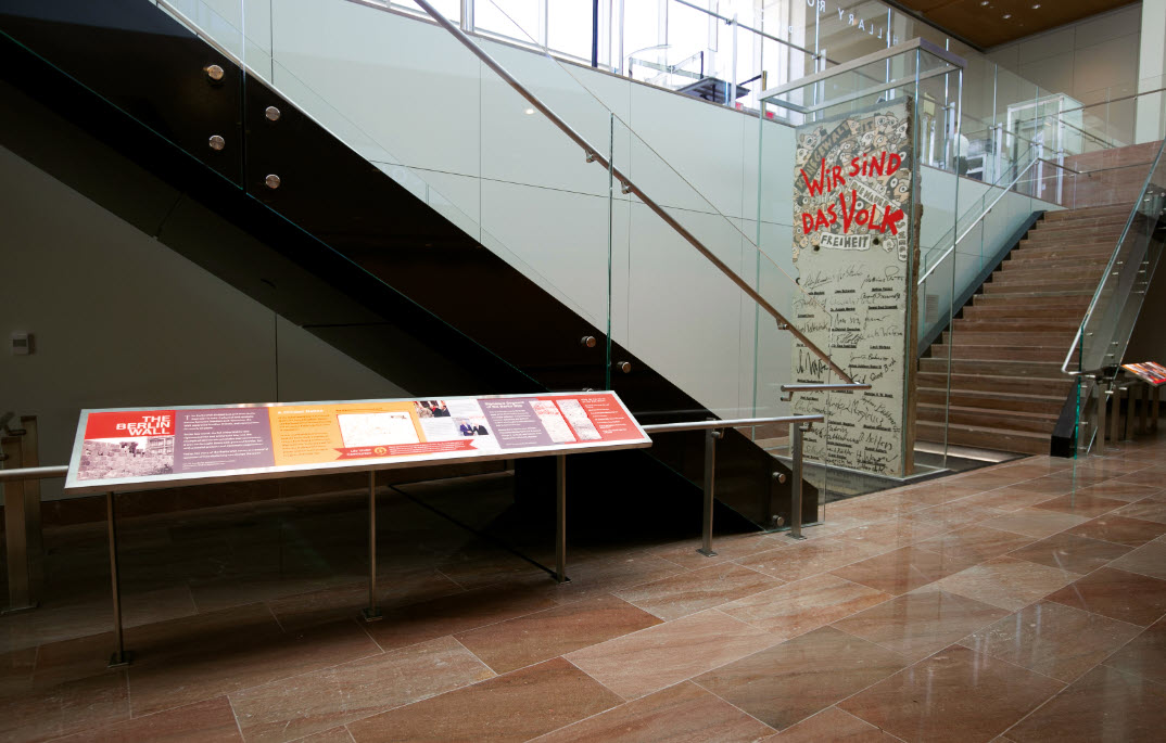 Mauerstück im National Museum of American Diplomacy