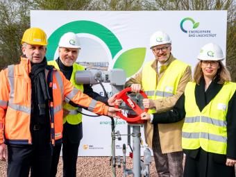 Feierliche Inbetriebnahme von Transportleitung im Energiepark Bad Lauchstädt durch ONTRAS